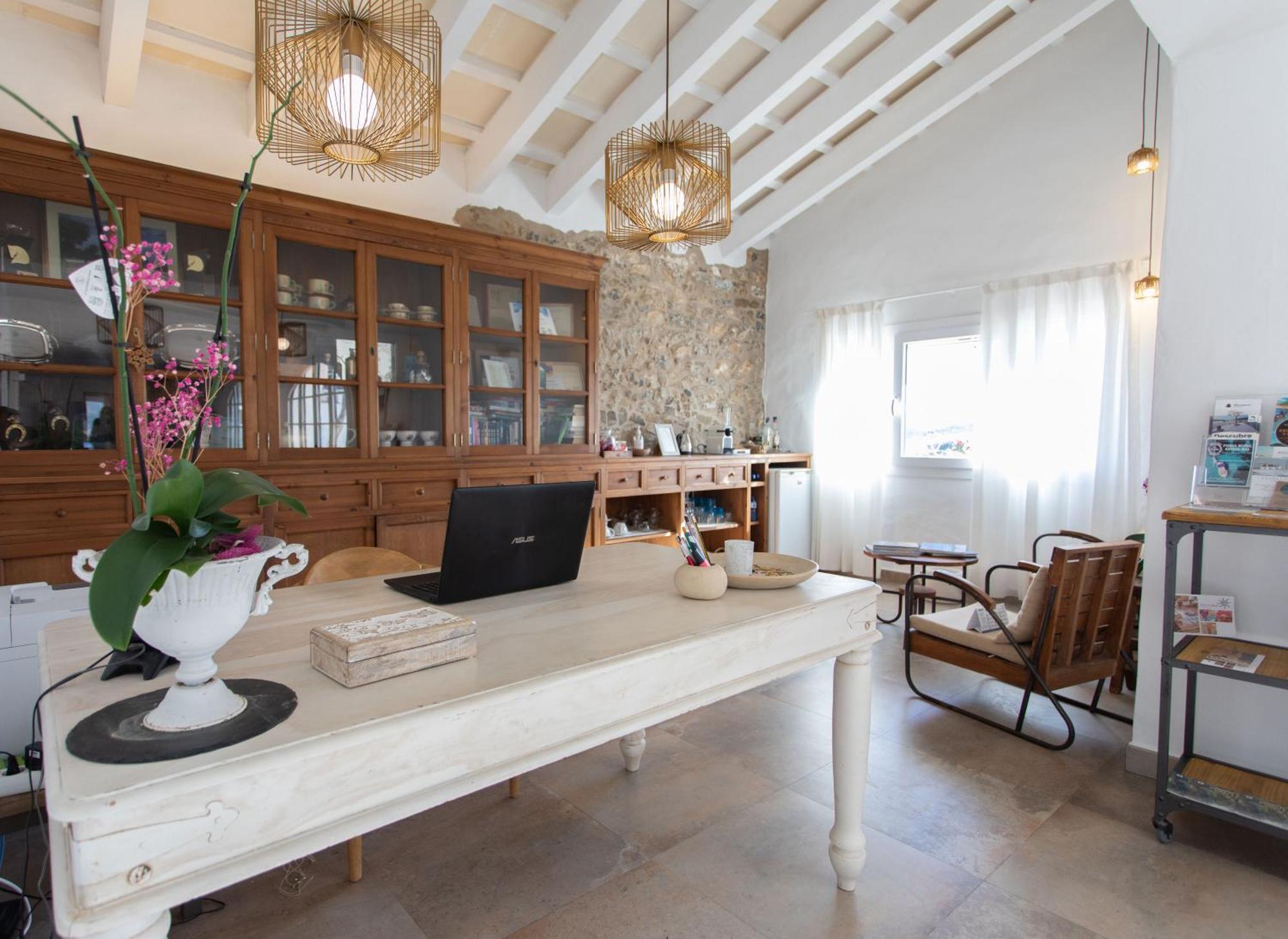 Agroturismo Son Vives Menorca - Adults Only Ferreries Exterior foto